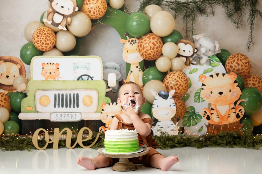 Cake Smash Theme Ideas For Your Baby'S First Birthday 17 Dallas Safari Cake Smash Photography Featuring A Jungle-Themed First Birthday Session With Safari Animals And Green Smash Cake